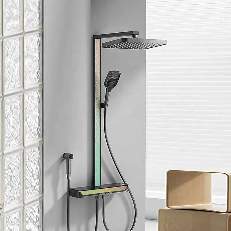 Brass Digital Waterfall Shower - đánh giá và giá Spa & Wellness Zámeček Petrovice