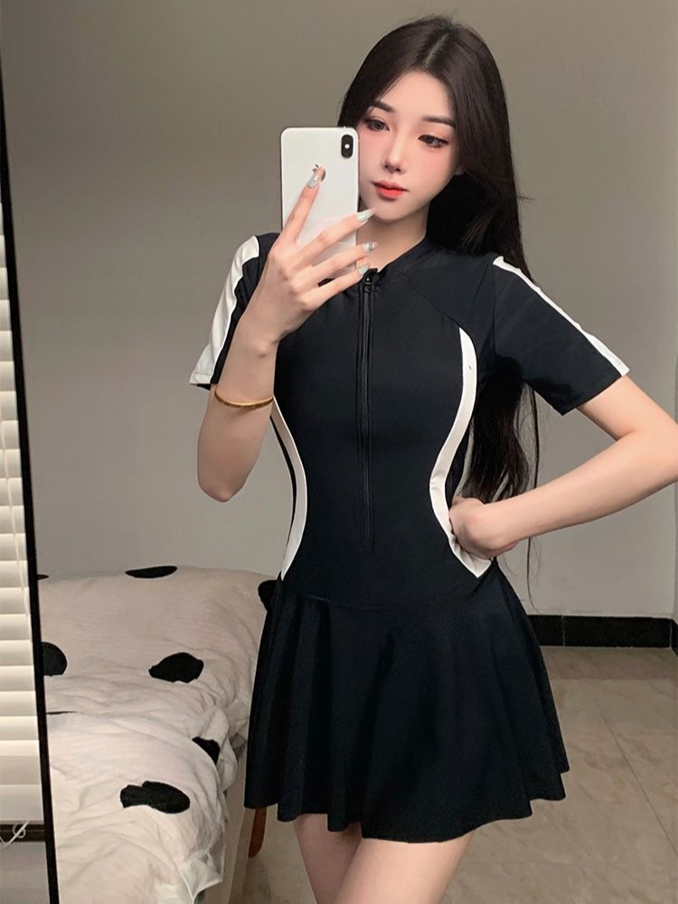 2026 New Women's Modest One Pi - đánh giá và giá Spa & Wellness Zámeček Petrovice